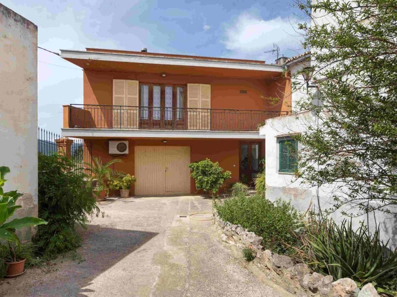 Chalet de 9 habitaciones en Santa María del Camí en venta con garaje - 1.200.000 € (Ref: 7663853)