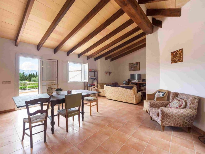 Chalet de 9 habitaciones en Santa María del Camí en venta con garaje - 1.200.000 € (Ref: 7663853)