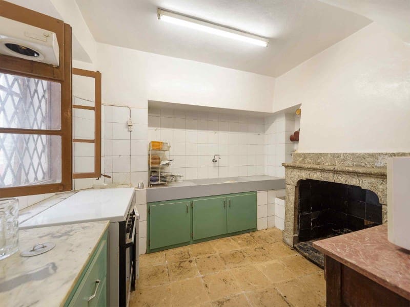 Chalet de 9 habitaciones en Santa María del Camí en venta con garaje - 1.200.000 € (Ref: 7663853)