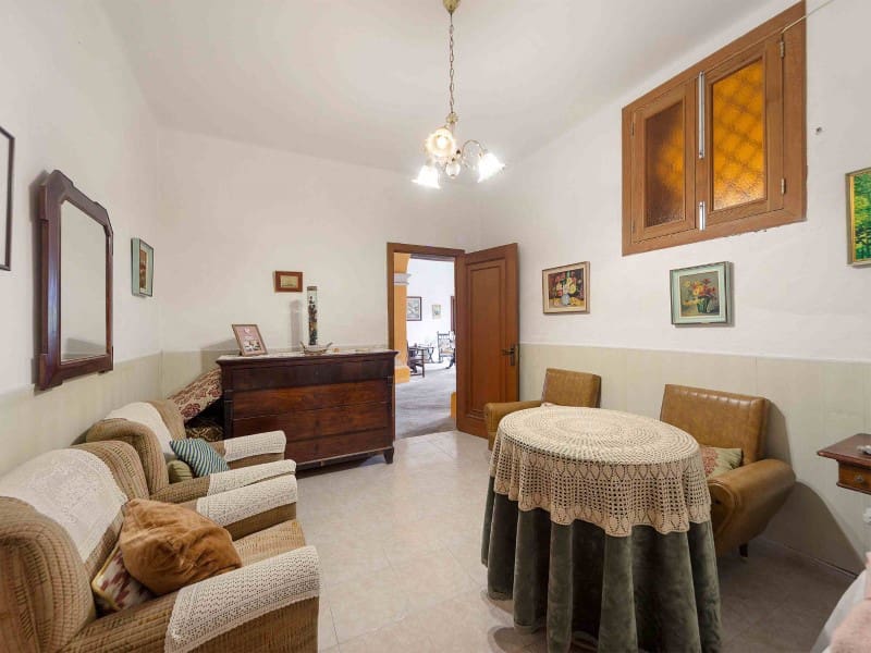 Chalet de 9 habitaciones en Santa María del Camí en venta con garaje - 1.200.000 € (Ref: 7663853)