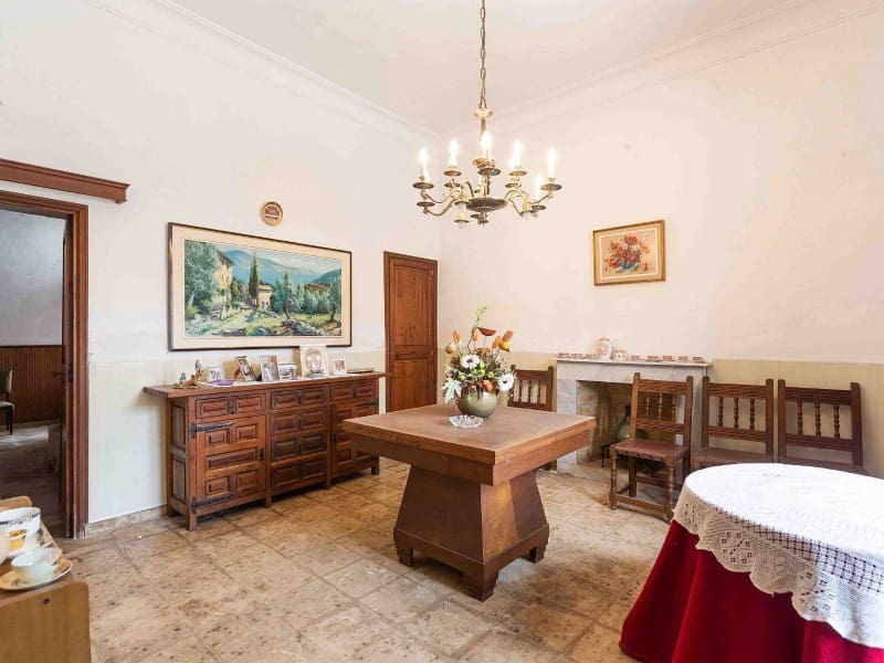 Chalet de 9 habitaciones en Santa María del Camí en venta con garaje - 1.200.000 € (Ref: 7663853)