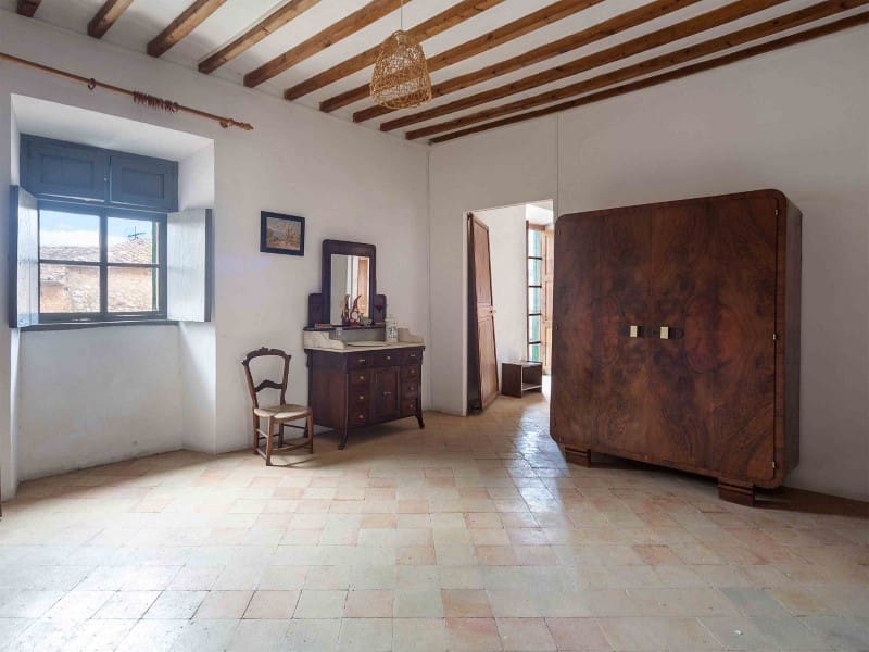 Chalet de 9 habitaciones en Santa María del Camí en venta con garaje - 1.200.000 € (Ref: 7663853)