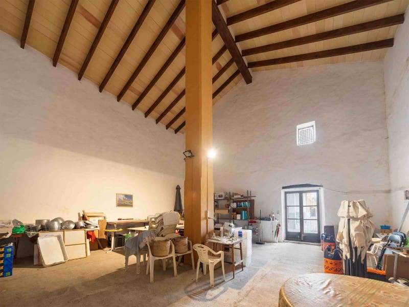 Chalet de 9 habitaciones en Santa María del Camí en venta con garaje - 1.200.000 € (Ref: 7663853)