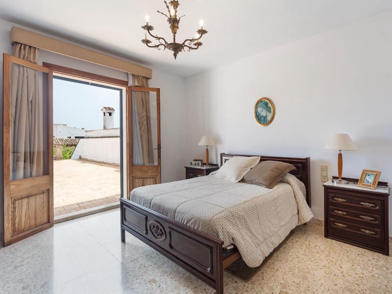 5 soverom Villa til salgs i Alaro med garasje - € 894 000 (Ref: 7666024)