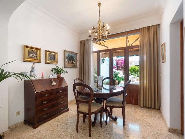 5 bedroom Villa for sale in Alaró with garage - € 894,000 (Ref: 7666024)