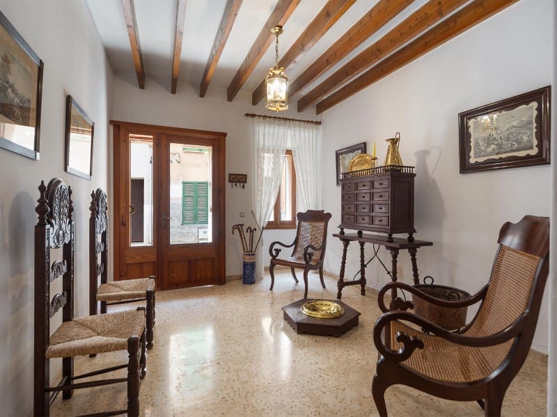 5 soverom Villa til salgs i Alaro med garasje - € 894 000 (Ref: 7666024)