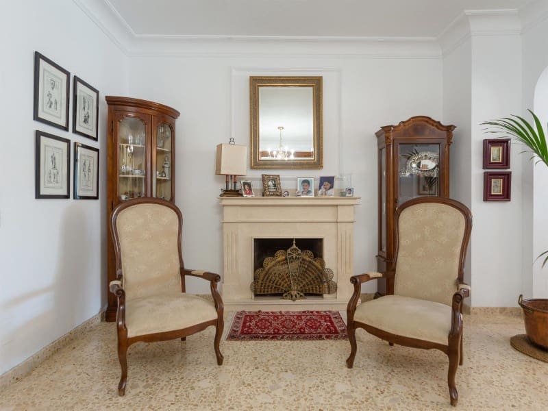 5 soverom Villa til salgs i Alaro med garasje - € 894 000 (Ref: 7666024)