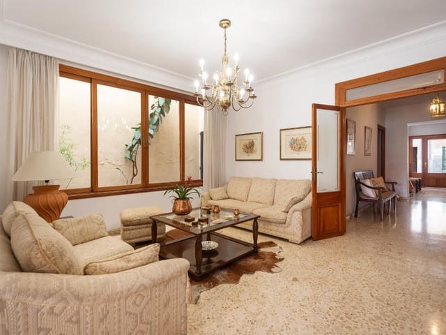 5 bedroom Villa for sale in Alaró with garage - € 894,000 (Ref: 7666024)