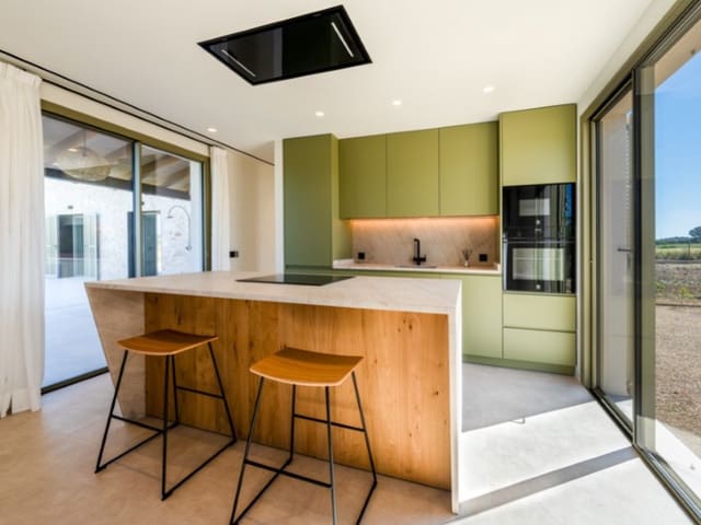 4 chambre Finca/Maison de Campagne à vendre à Sineu avec piscine garage - 2 400 000 € (Ref: 7672363)