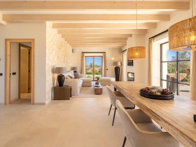 5 bedroom Finca/Country House for sale in Cala Llombards, Santanyí with pool garage - € 2,980,000 (Ref: 7726246)