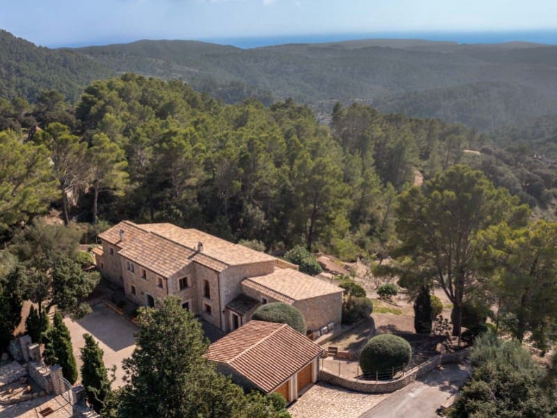 4 soveværelse Finca/Landehus til salg i Galilea med swimmingpool garage - € 2.380.000 (Ref: 7766729)