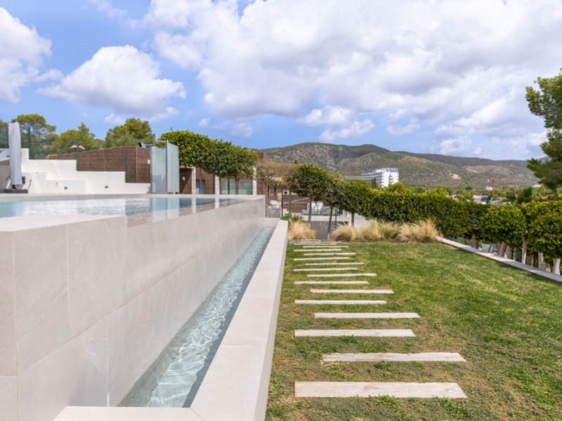 5 soveværelse Villa til salg i Palmanova med swimmingpool garage - € 4.450.000 (Ref: 7771524)