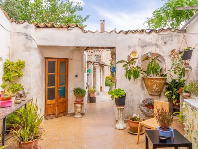 6 soverom Villa til salgs i Alaro - € 743 000 (Ref: 7807458)