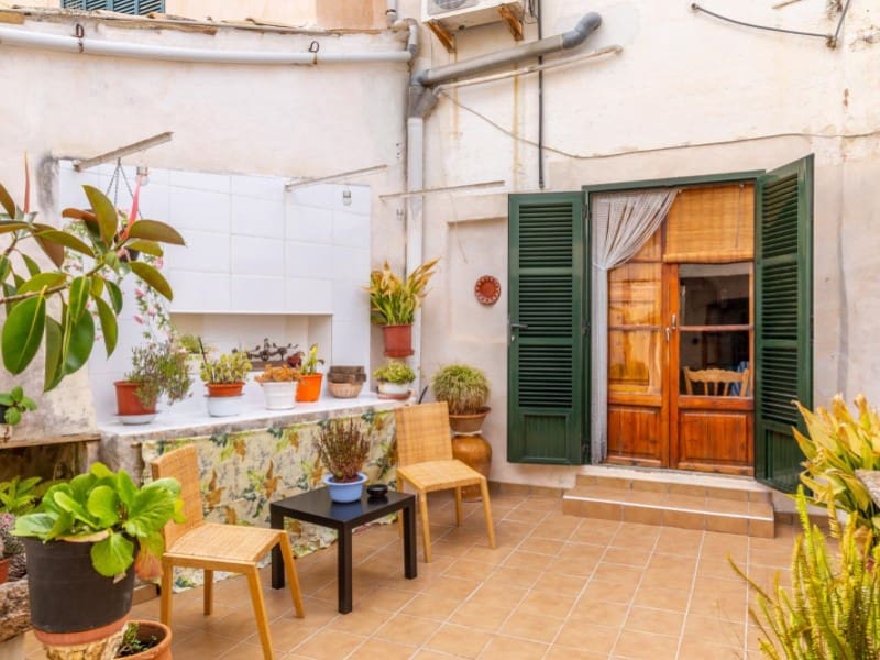 6 soverom Villa til salgs i Alaro - € 743 000 (Ref: 7807458)