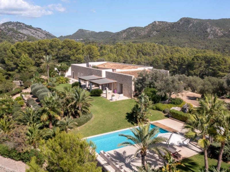 4 soverom Finca/Herregård til salgs i Calvia med svømmebasseng garasje - € 8 980 000 (Ref: 7832816)