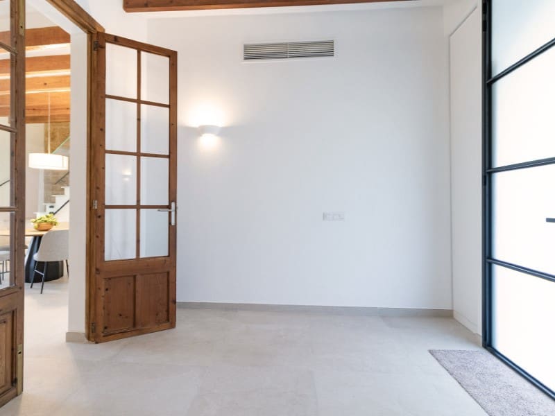 3 soveværelse Villa til salg i Llubi med swimmingpool garage - € 1.320.000 (Ref: 7840702)