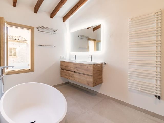 3 soveværelse Villa til salg i Llubí med swimmingpool garage - € 1.320.000 (Ref: 7840702)