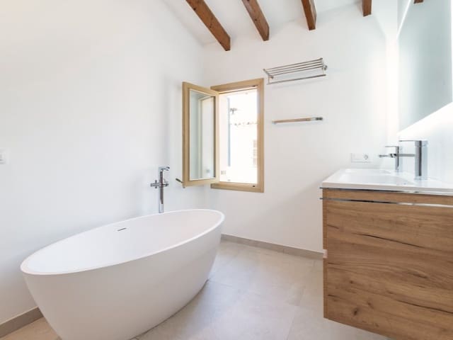 3 soveværelse Villa til salg i Llubí med swimmingpool garage - € 1.320.000 (Ref: 7840702)