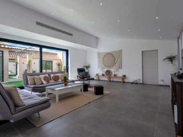 5 soveværelse Finca/Landehus til salg i Llucmajor med swimmingpool garage - € 2.200.000 (Ref: 7847505)