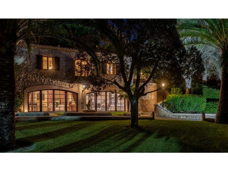 12 slaapkamer Finca/Landhuis te koop in Establiments met zwembad garage - € 24.500.000 (Ref: 7888910)