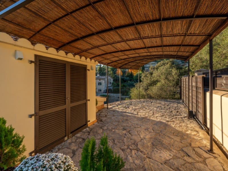 4 soveværelse Finca/Landehus til salg i Galilea med swimmingpool - € 1.090.000 (Ref: 7936816)