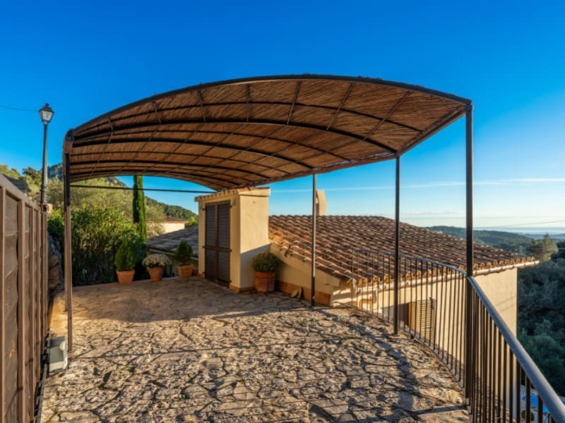 4 soveværelse Finca/Landehus til salg i Galilea med swimmingpool - € 1.090.000 (Ref: 7936816)