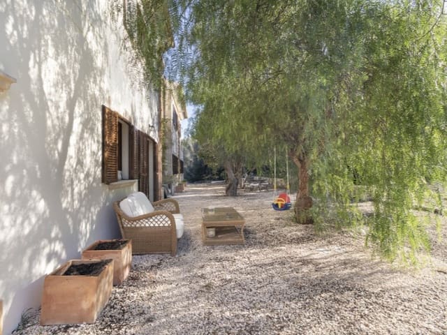 3 slaapkamer Finca/Landhuis te koop in Muro - € 1.390.000 (Ref: 7938238)