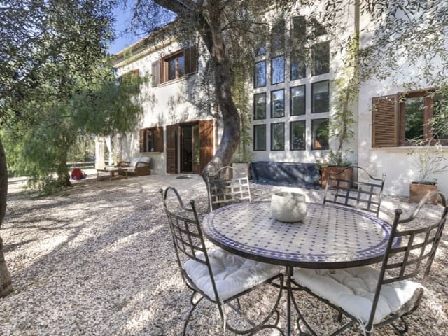 3 slaapkamer Finca/Landhuis te koop in Muro - € 1.390.000 (Ref: 7938238)