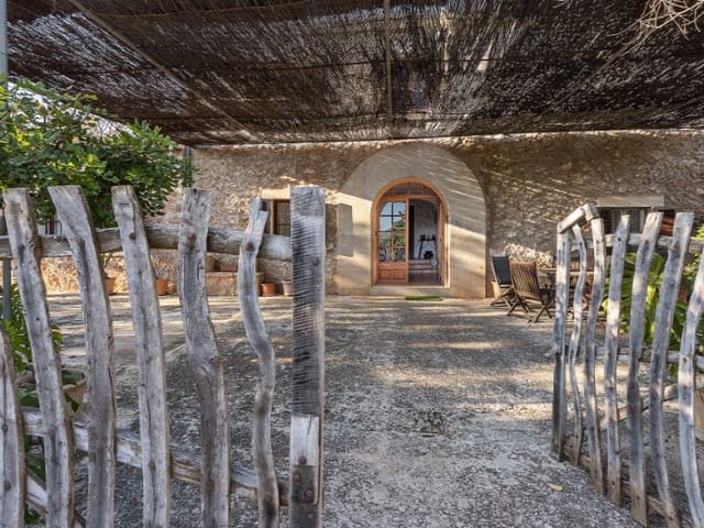 4 soverom Finca/Herregård til salgs i Alaró - € 6 500 000 (Ref: 8012169)