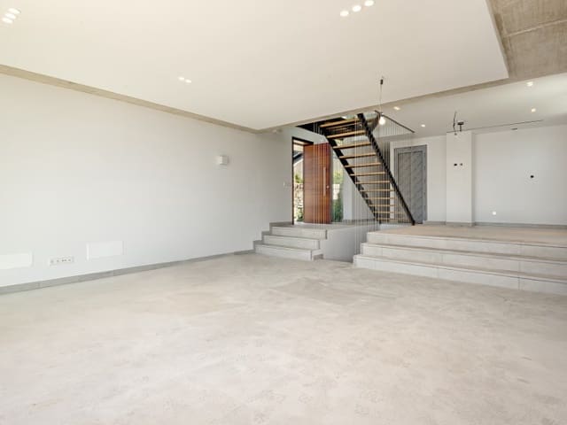 4 slaapkamer Villa te koop in Alcúdia met zwembad garage - € 2.850.000 (Ref: 8045333)