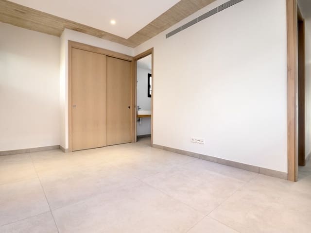 4 soveværelse Villa til salg i Alcúdia med swimmingpool garage - € 2.850.000 (Ref: 8045333)