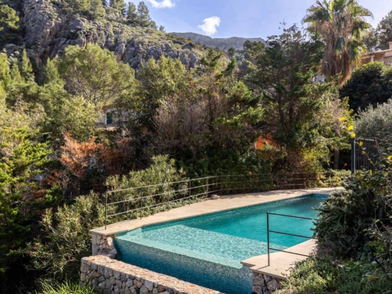 3 soveværelse Finca/Landehus til salg i Deia med swimmingpool - € 3.590.000 (Ref: 8082921)