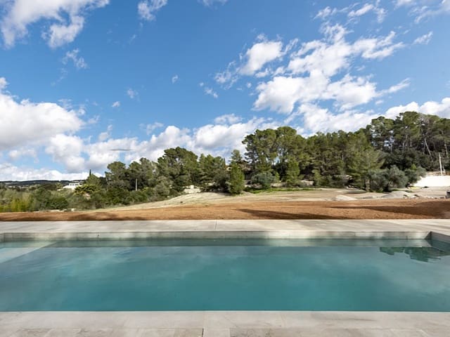 4 bedroom Finca/Country House for sale in Montuïri with pool - € 2,300,000 (Ref: 8108792)