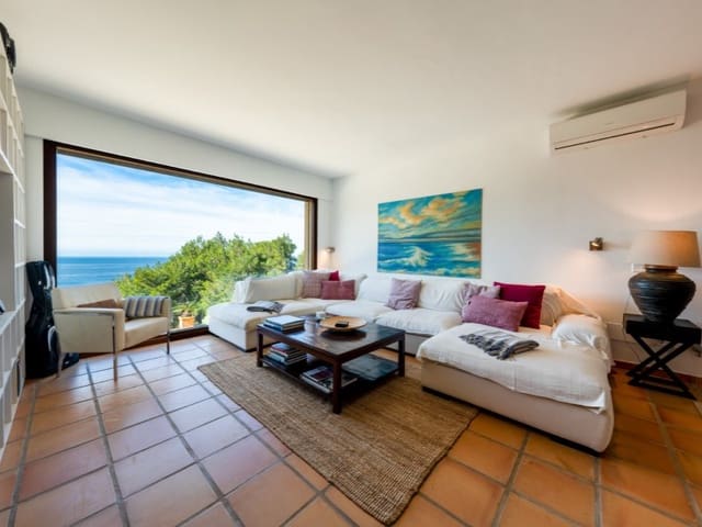 6 soveværelse Finca/Landehus til salg i Banyalbufar med swimmingpool - € 1.600.000 (Ref: 8124474)