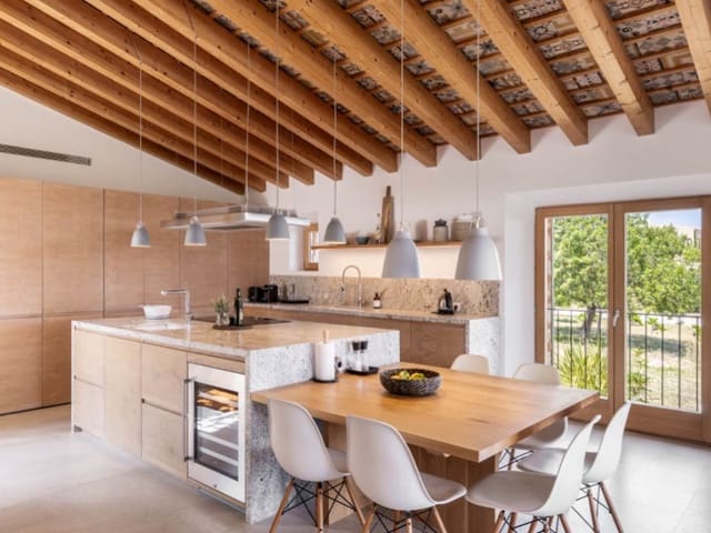 5 Zimmer Finca/Landgut zu verkaufen in Santa María del Camí mit Pool Garage - 8.250.000 € (Ref: 8140832)