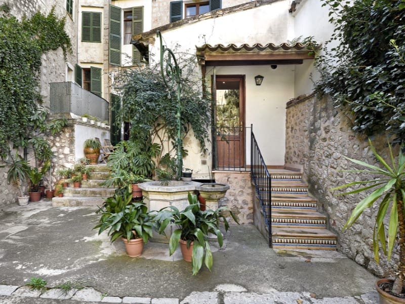 6 soveværelse Villa til salg i Soller med garage - € 1.700.000 (Ref: 8170240)