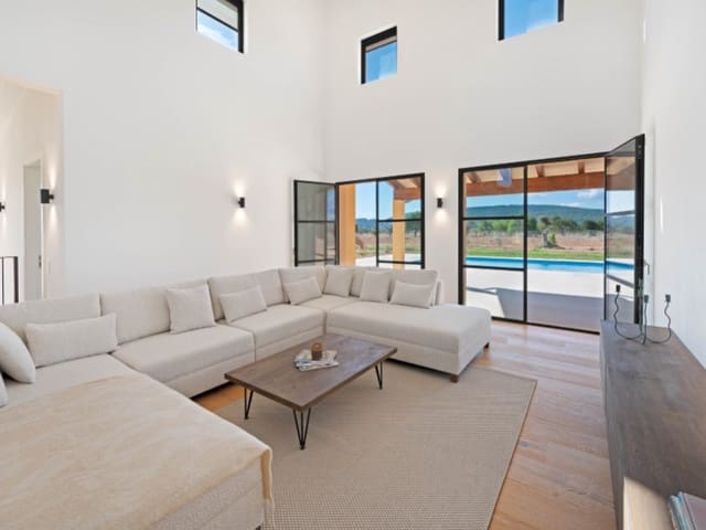 4 soverom Finca/Herregård til salgs i Santa María del Camí med svømmebasseng garasje - € 4 250 000 (Ref: 8214329)