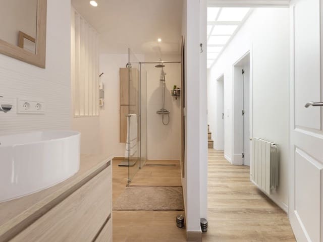 5 chambre Villa/Maison à vendre à Palmanyola, Bunyola avec piscine garage - 1 700 000 € (Ref: 8229234)