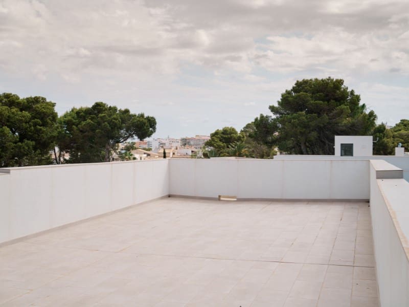 4 bedroom Villa for sale in Son Veri Nou with pool - € 2,450,000 (Ref: 8247506)