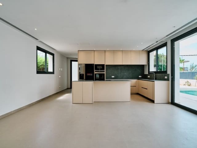 4 soveværelse Villa til salg i Son Veri Nou, Llucmajor med swimmingpool - € 2.450.000 (Ref: 8247506)