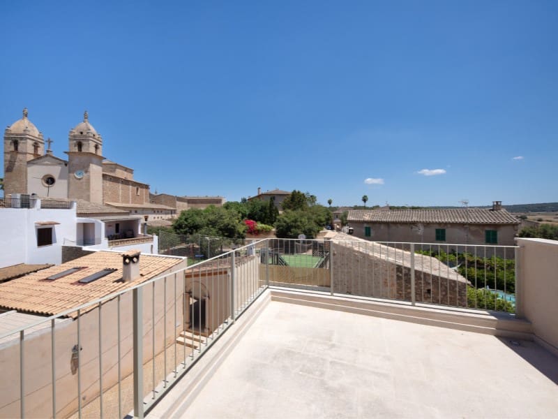 3 soveværelse Villa til salg i Algaida med swimmingpool garage - € 1.190.000 (Ref: 8263694)