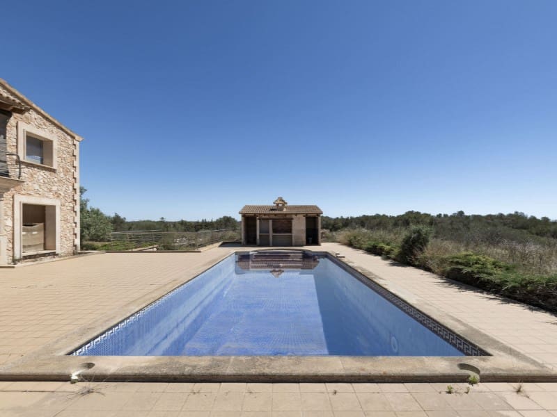 6 soveværelse Finca/Landehus til salg i Campos med swimmingpool garage - € 1.395.000 (Ref: 8300771)