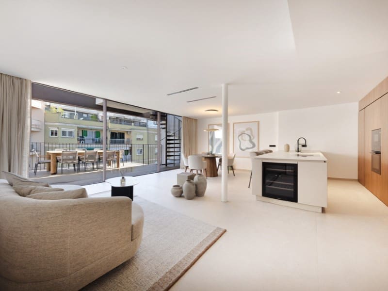 3 soveværelse Lejlighed til salg i Palma de Mallorca med garage - € 2.599.000 (Ref: 8331575)