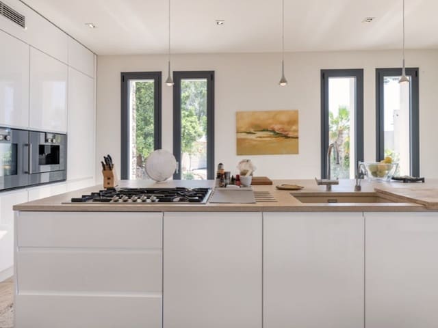 4 soveværelse Villa til salg i Costa d'en Blanes, Calvià med swimmingpool garage - € 4.800.000 (Ref: 8345256)