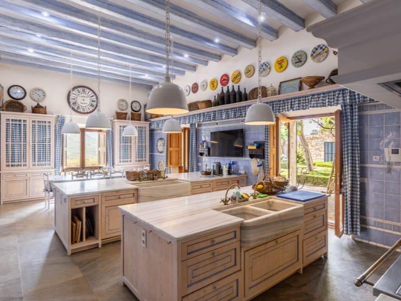 14 soverom Finca/Herregård til salgs i Esporles med svømmebasseng garasje - € 26 000 000 (Ref: 8399022)