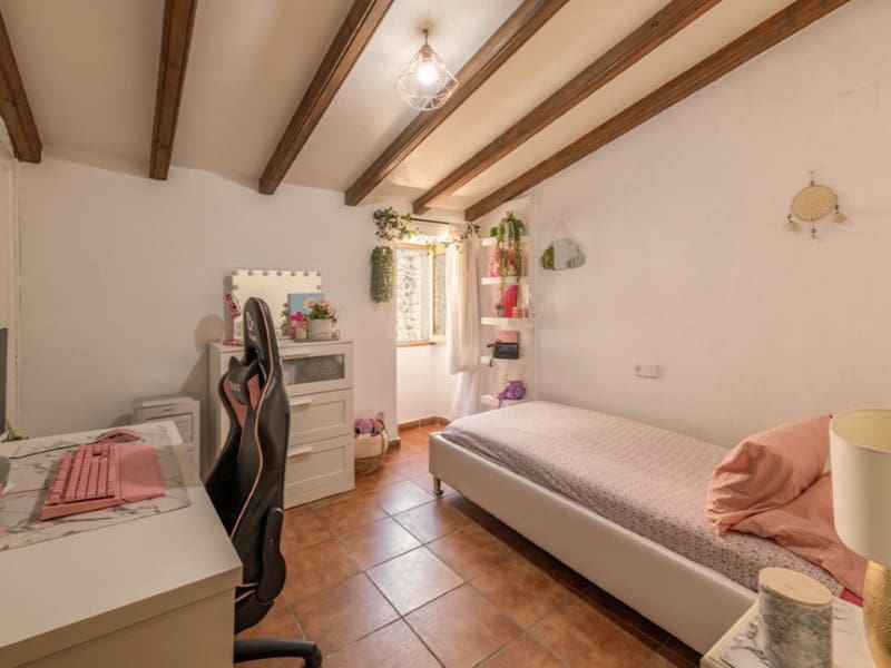 3 soverom Villa til salgs i Alaro - € 695 000 (Ref: 8421813)