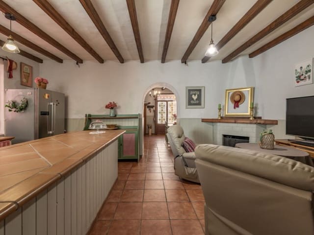 3 soverom Villa til salgs i Alaró - € 695 000 (Ref: 8421813)