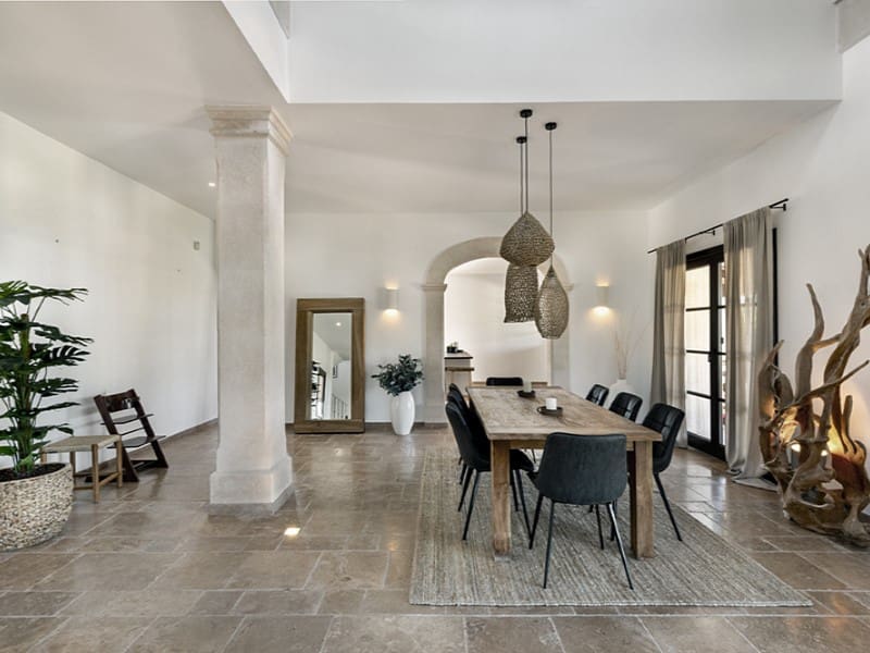 4 sypialnia Finka/Dom wiejski na sprzedaż w Llucmajor z basenem garażem - 3 900 000 € (Ref: 8439131)