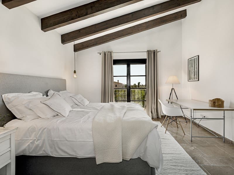 4 sypialnia Finka/Dom wiejski na sprzedaż w Llucmajor z basenem garażem - 3 900 000 € (Ref: 8439131)