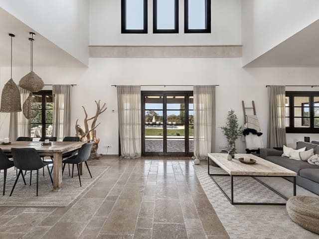 4 soveværelse Finca/Landehus til salg i Llucmajor med swimmingpool garage - € 3.900.000 (Ref: 8439131)